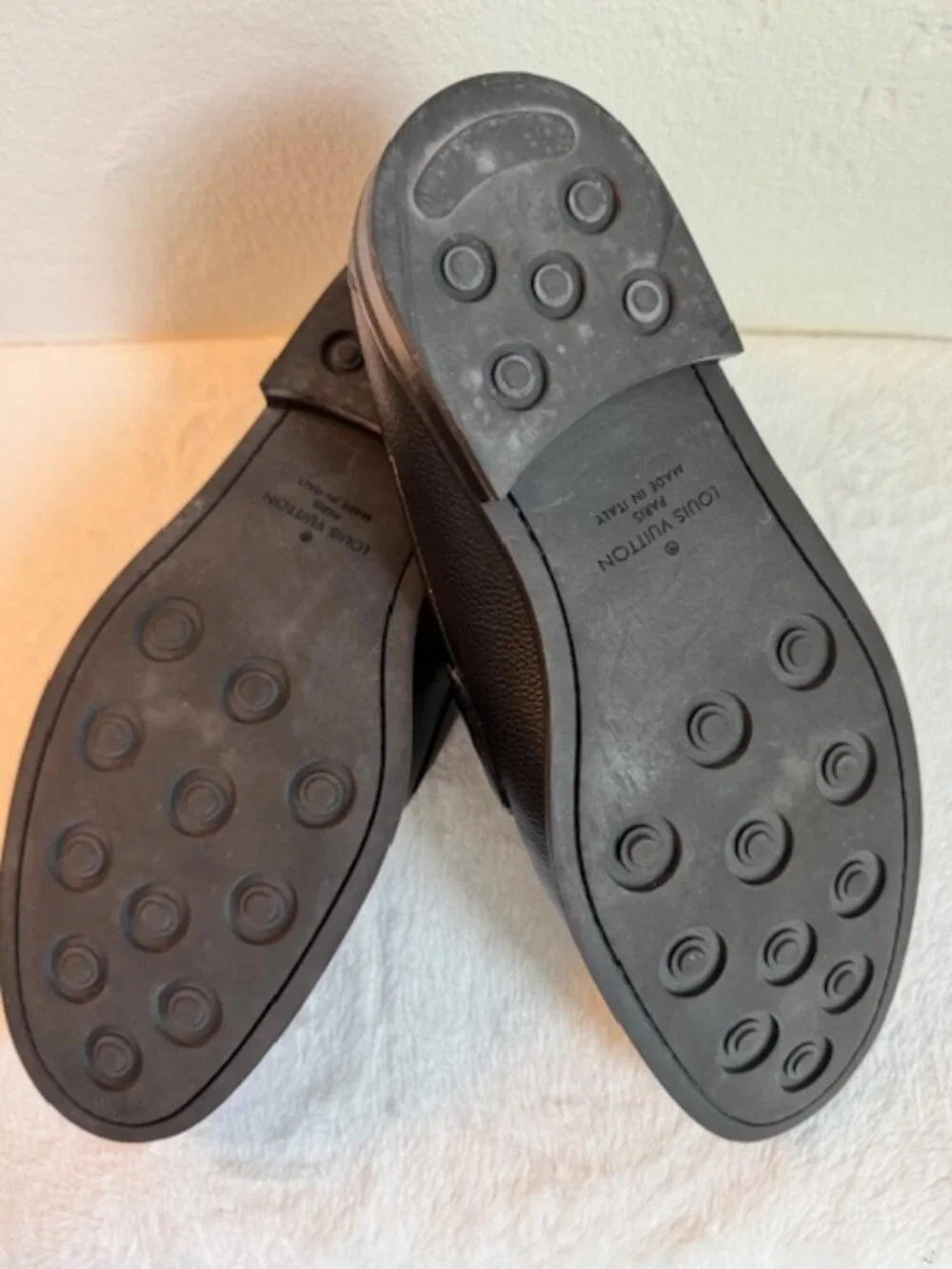 Louis Vuitton Men’s Black Leather LV Initials Loafers Size 7